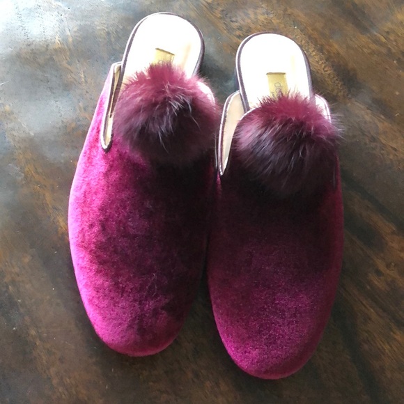 Dee Keller Burgundy and Fur Pom Pom Mules/Slides 6/36 - Picture 1 of 3